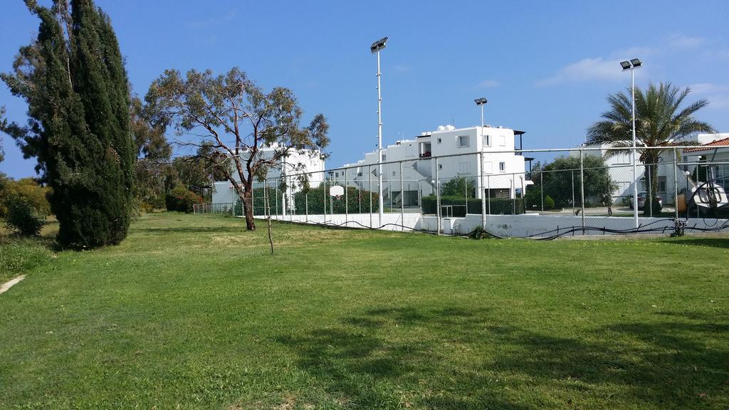 Yialos Holiday Apartments Bahçalar Dış mekan fotoğraf