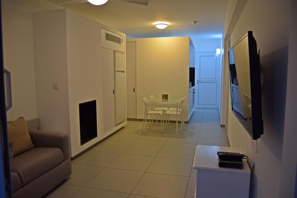 Yialos Holiday Apartments Bahçalar Oda fotoğraf