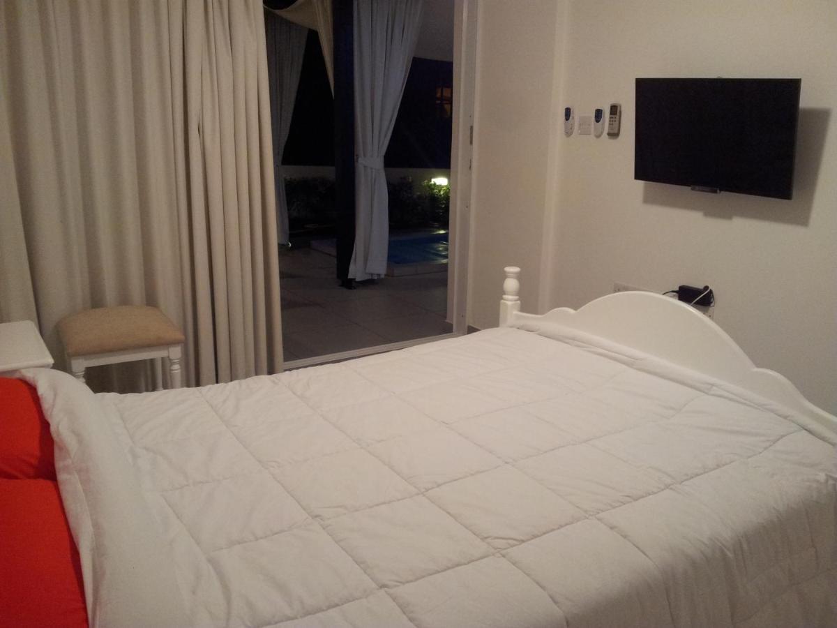Yialos Holiday Apartments Bahçalar Oda fotoğraf